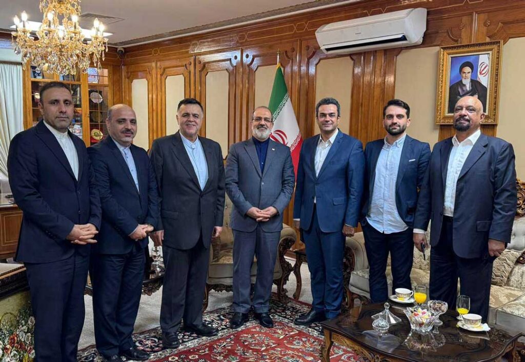 دیدار مدیرعامل مهاب قدس با سفیر ایران در عمان